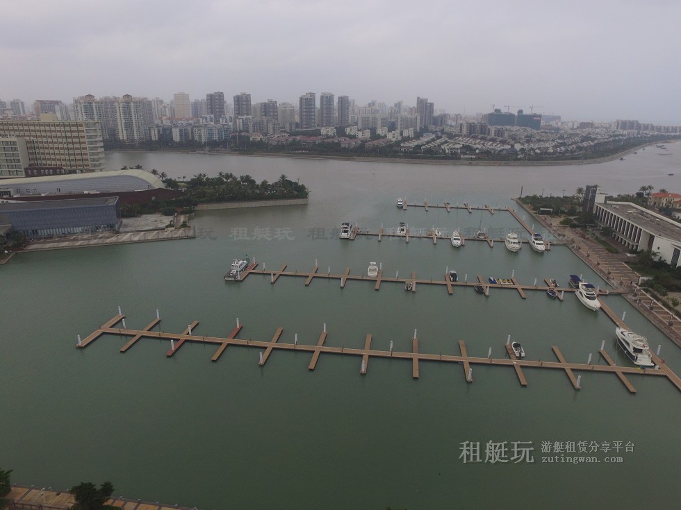 海南?？谛虏簫u國際游艇會